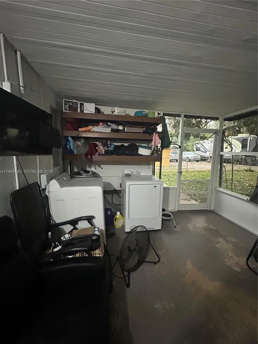 1080 NW 121st St North Miami, FL 33168