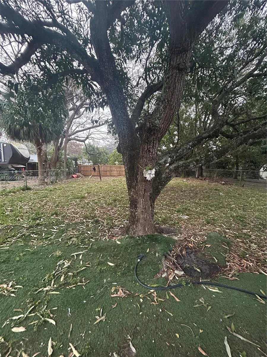 1080 NW 121st St North Miami, FL 33168