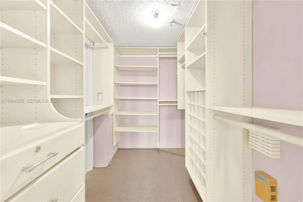 385 Poinciana Dr #1230 Sunny Isles Beach, FL 33160
