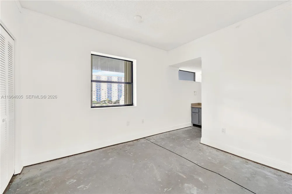 385 Poinciana Dr #1230 Sunny Isles Beach, FL 33160