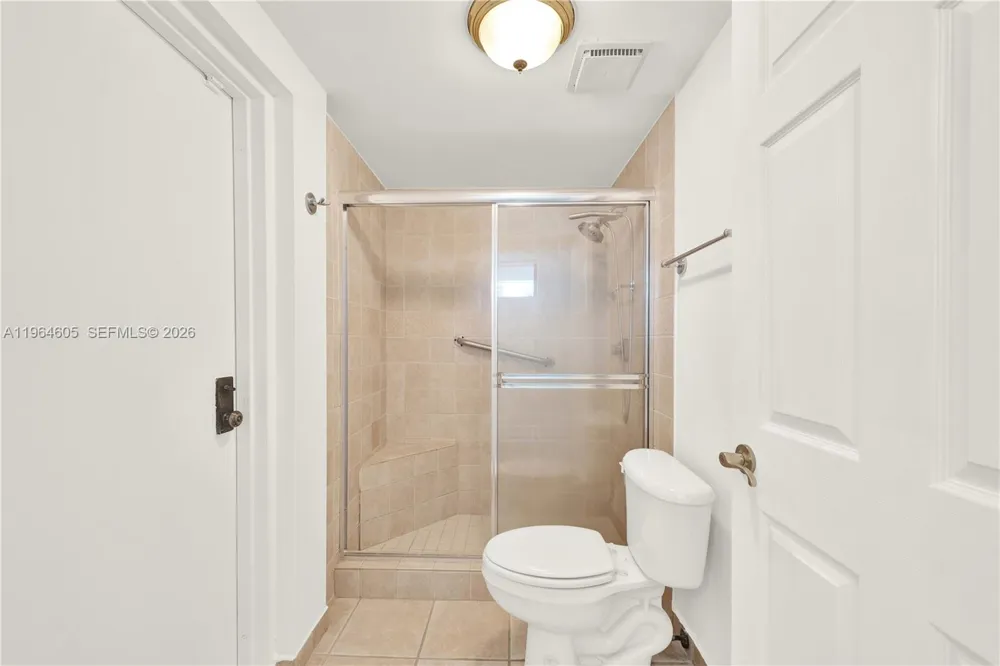 385 Poinciana Dr #1230 Sunny Isles Beach, FL 33160