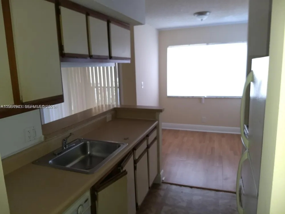 5740 Rock Island Rd #284 Tamarac, FL 33319