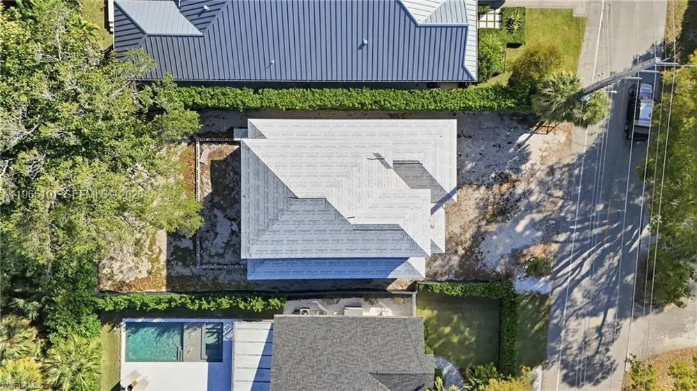 1070 13th St N Naples, FL 34102