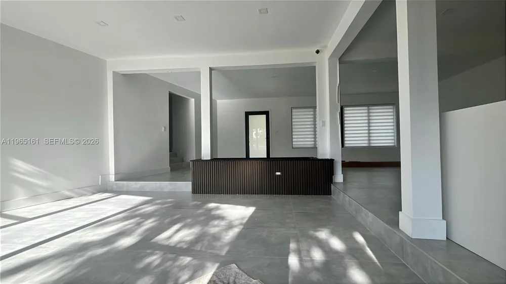 12615 Miami Ave North Miami, FL 33168