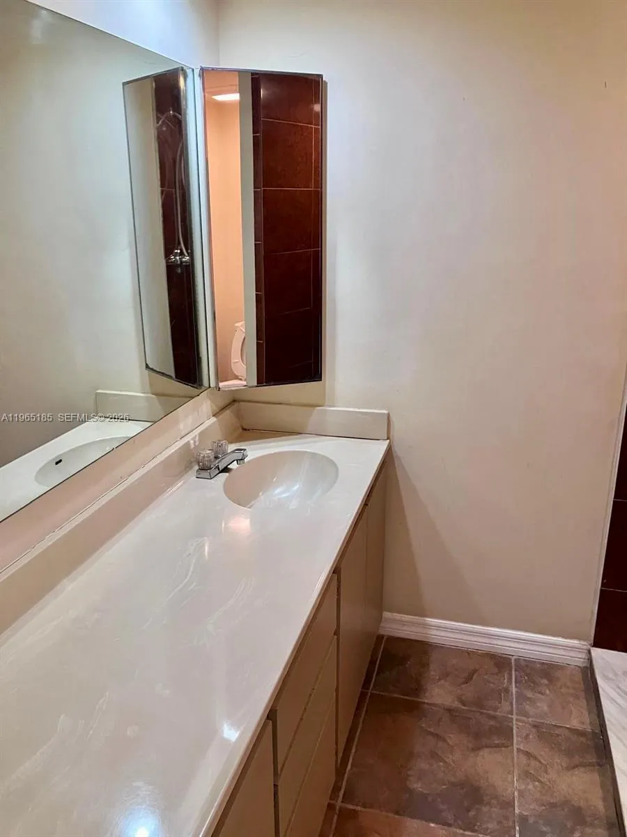 2610 26th way Riviera Beach, FL 33407