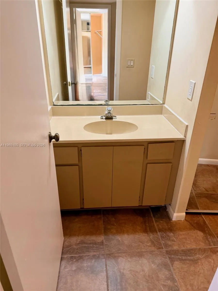 2610 26th way Riviera Beach, FL 33407