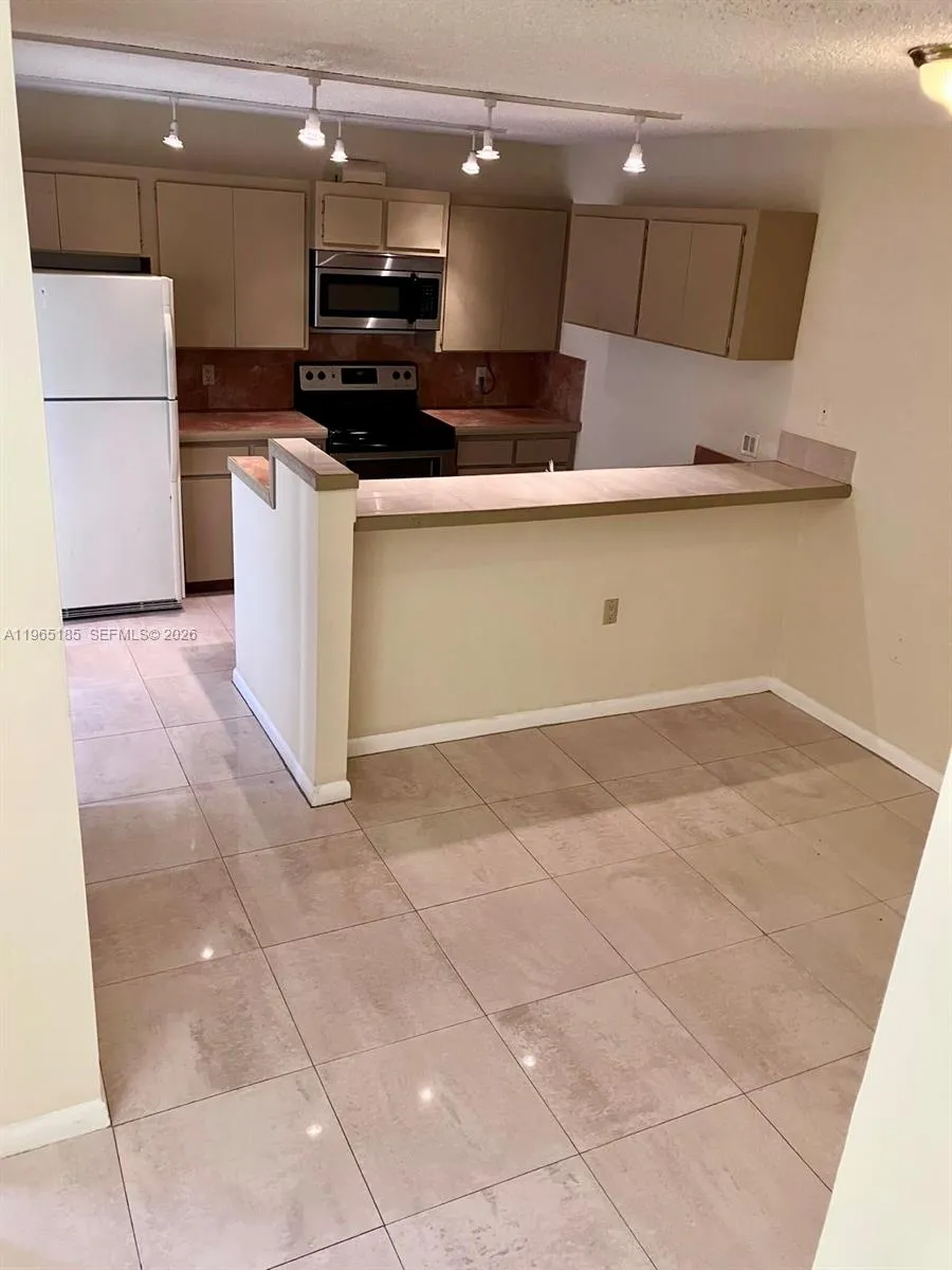 2610 26th way Riviera Beach, FL 33407