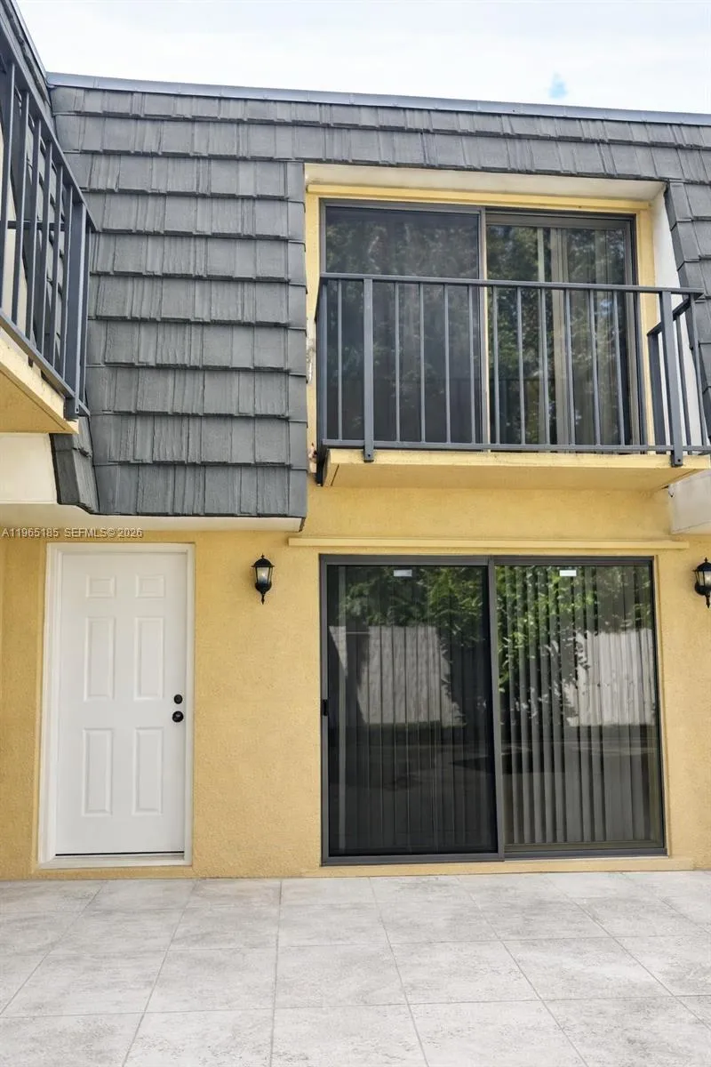 2610 26th way Riviera Beach, FL 33407