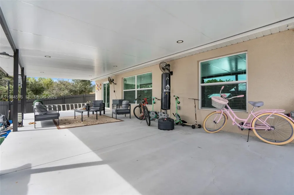 2707 2nd St SW Other City - In The State Of Florida, FL 33976
