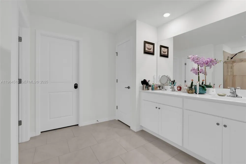 2707 2nd St SW Other City - In The State Of Florida, FL 33976