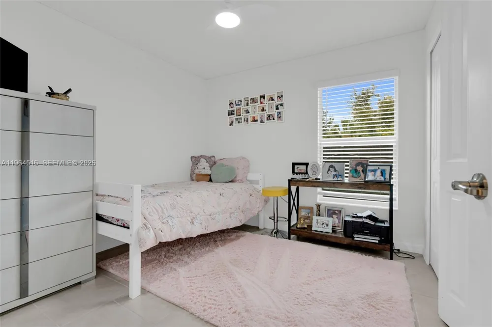 2707 2nd St SW Other City - In The State Of Florida, FL 33976