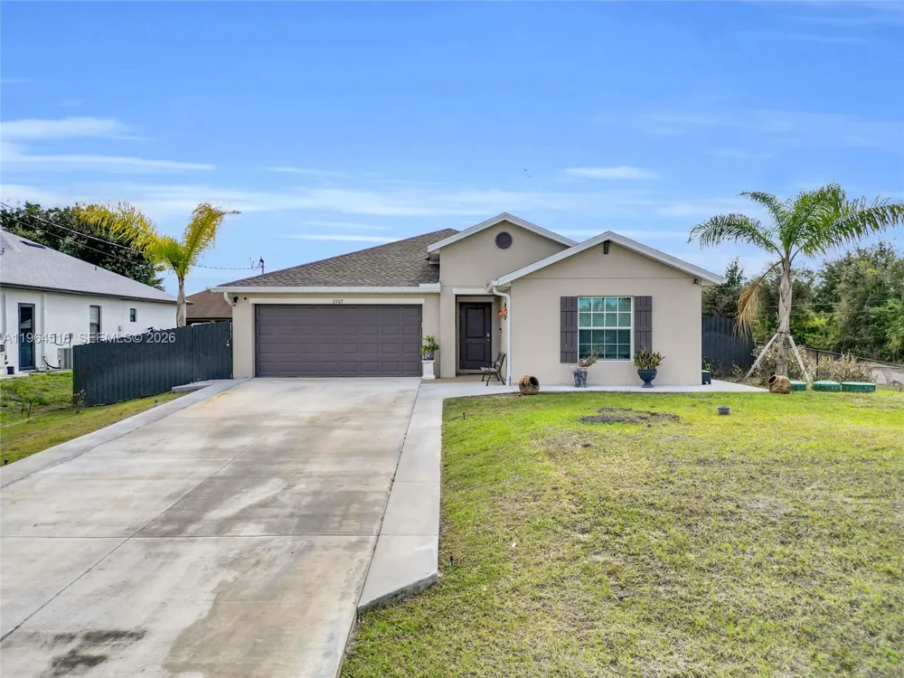 2707 2nd St SW Other City - In The State Of Florida, FL 33976