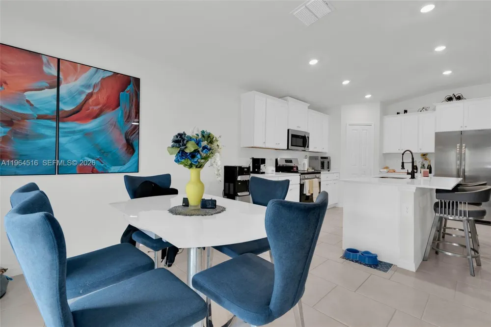 2707 2nd St SW Other City - In The State Of Florida, FL 33976