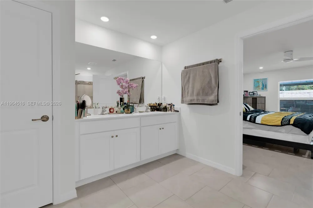 2707 2nd St SW Other City - In The State Of Florida, FL 33976