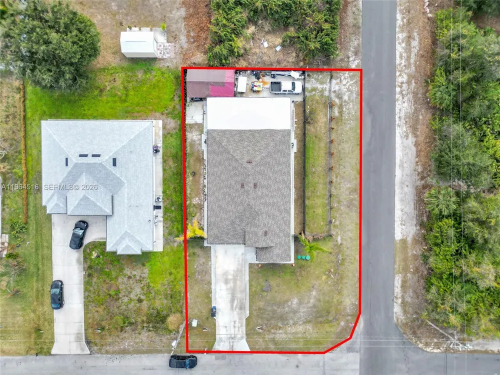 2707 2nd St SW Other City - In The State Of Florida, FL 33976