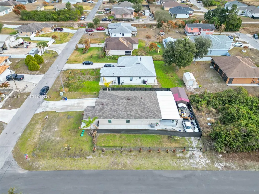 2707 2nd St SW Other City - In The State Of Florida, FL 33976