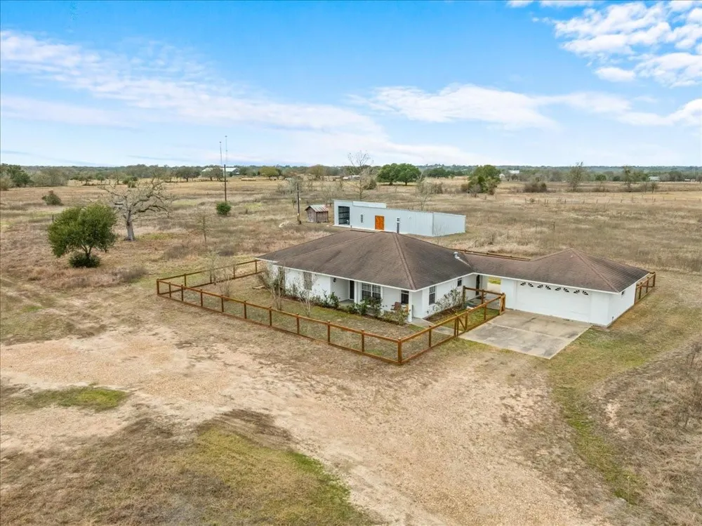 524 Hackemack Road Round Top, TX 78954