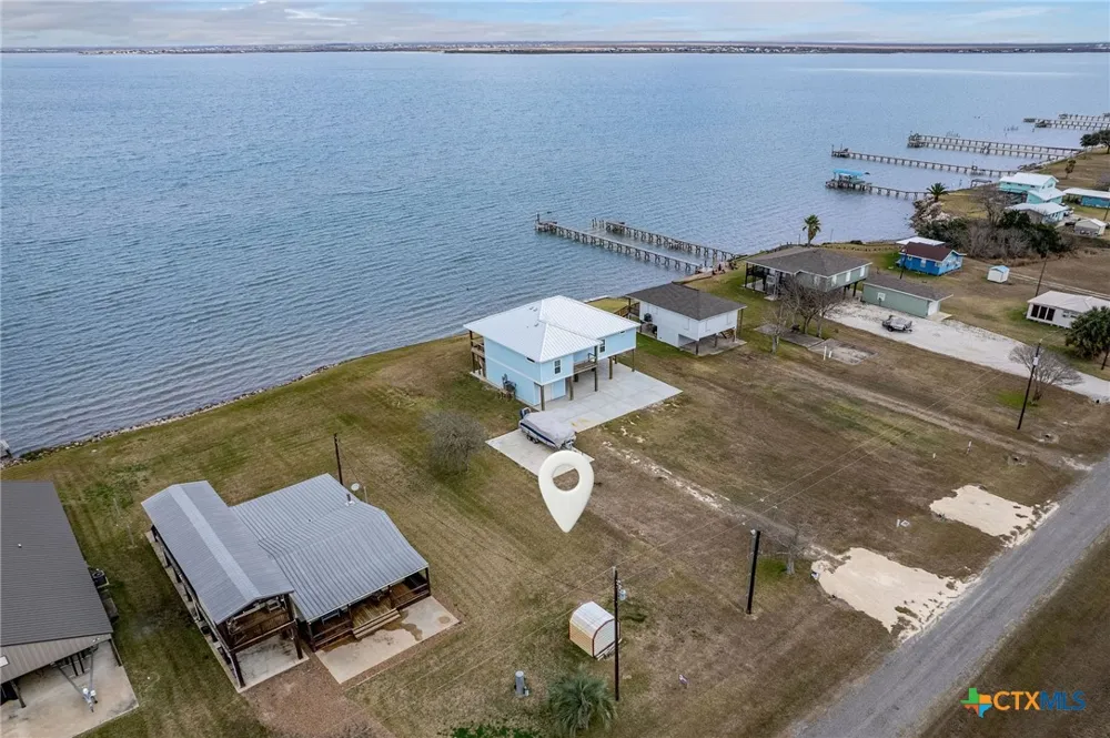 17 County Road 307 Port Lavaca, TX 77979