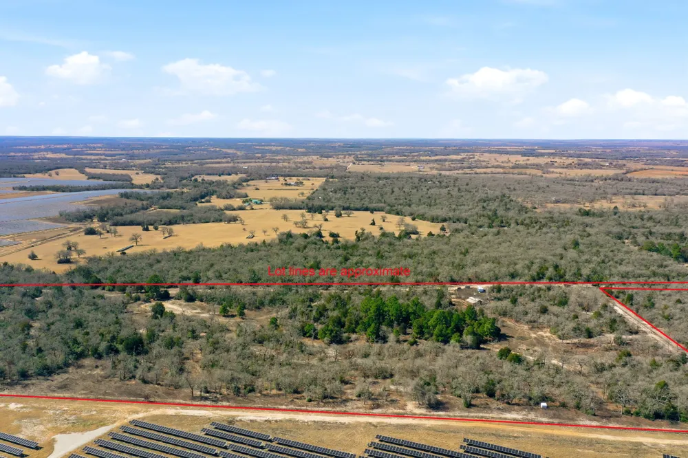 1310 Perry Lane Thorndale, TX 76577