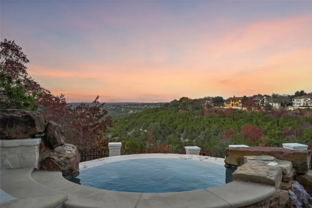 12006 Pleasant Panorama View Austin, TX 78738