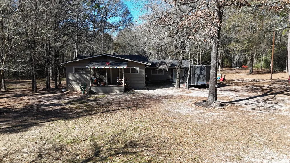 16044 Yaupon Berry Plantersville, TX 77363
