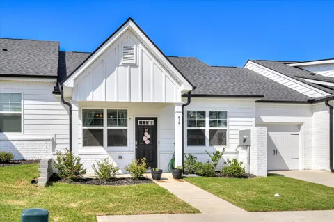 635 Quartz Lane