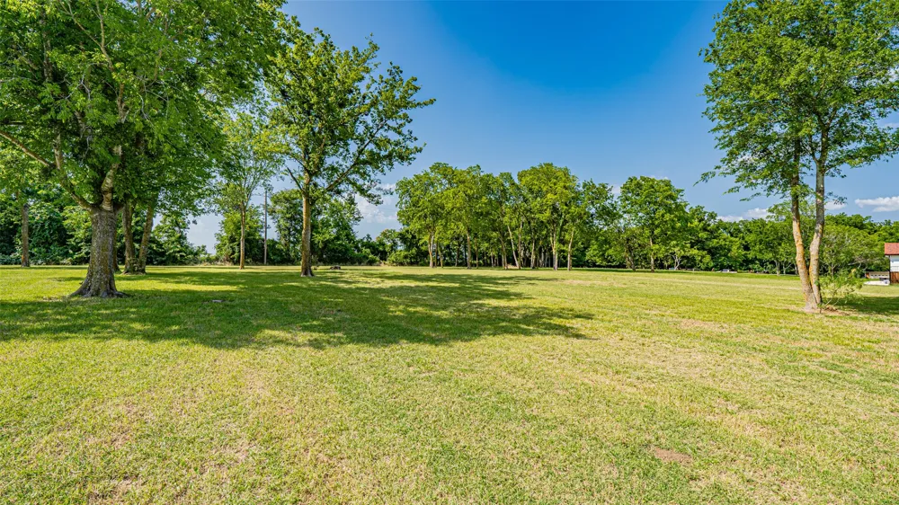 Francisco Bay Drive Kerens, TX 75144