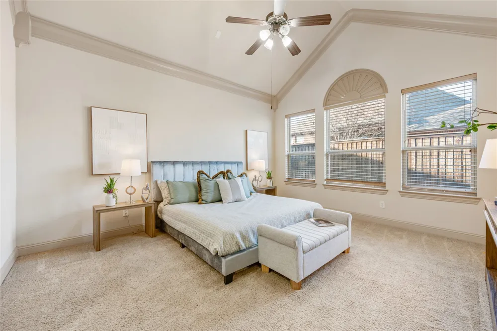 1010 Lost Valley Drive Euless, TX 76039