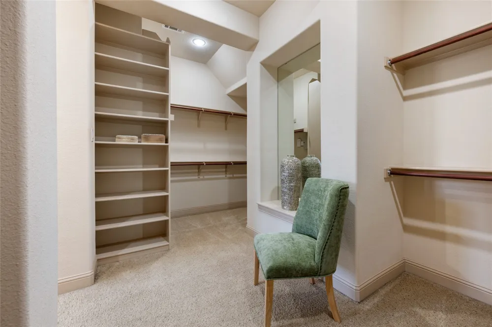 1010 Lost Valley Drive Euless, TX 76039