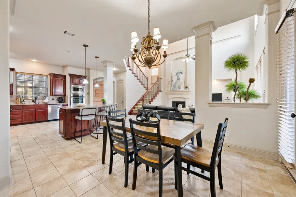 1010 Lost Valley Drive Euless, TX 76039