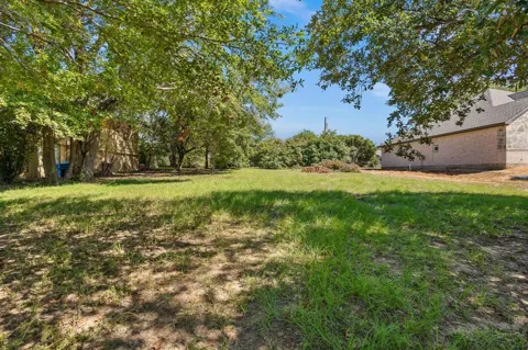 280 Autumn Wood Trail