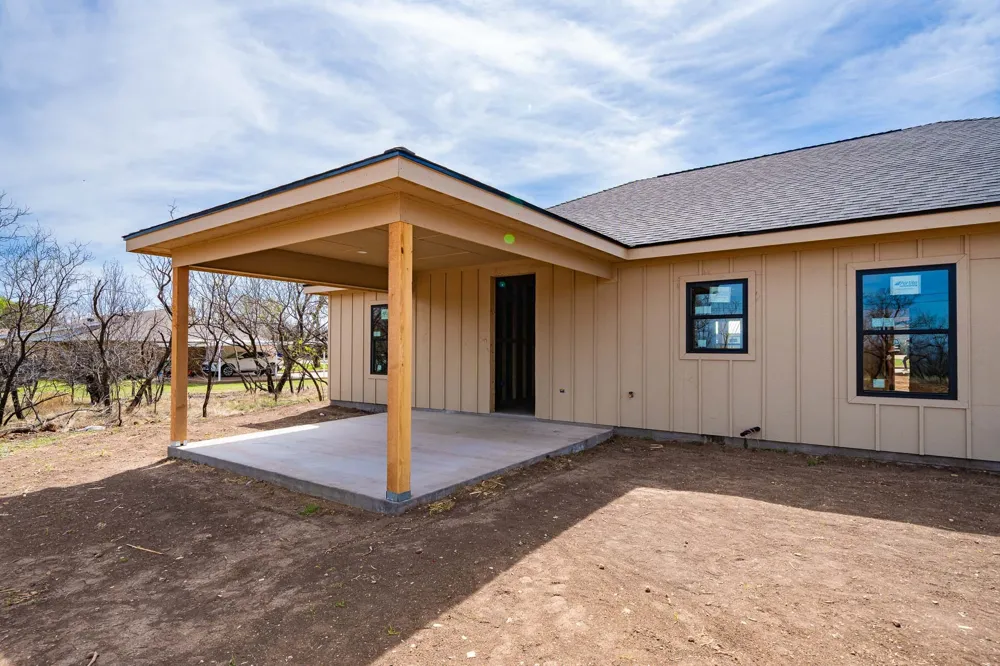 707 E Davenport Stamford, TX 79553