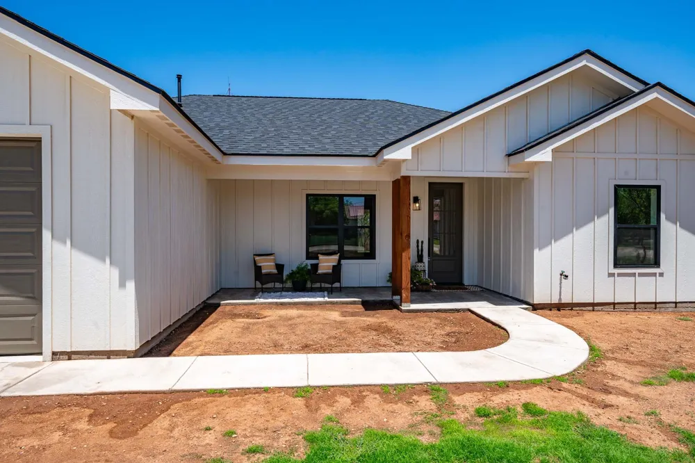 707 E Davenport Stamford, TX 79553