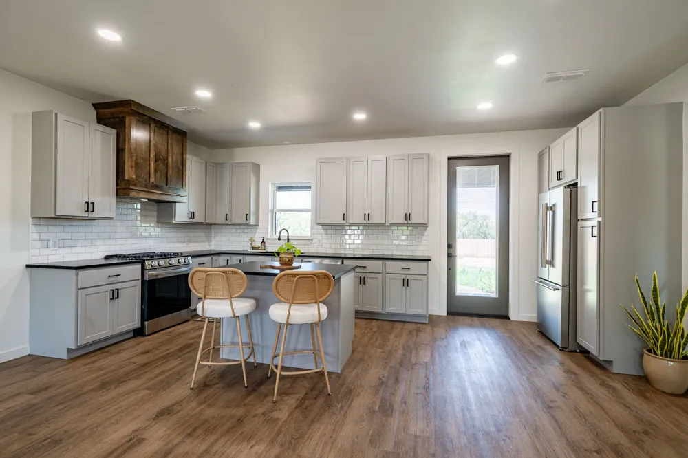 705 E Davenport Stamford, TX 79553