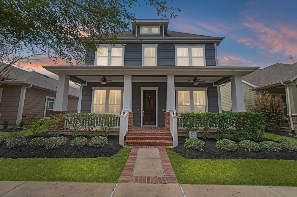 17019 Seminole Ridge Drive