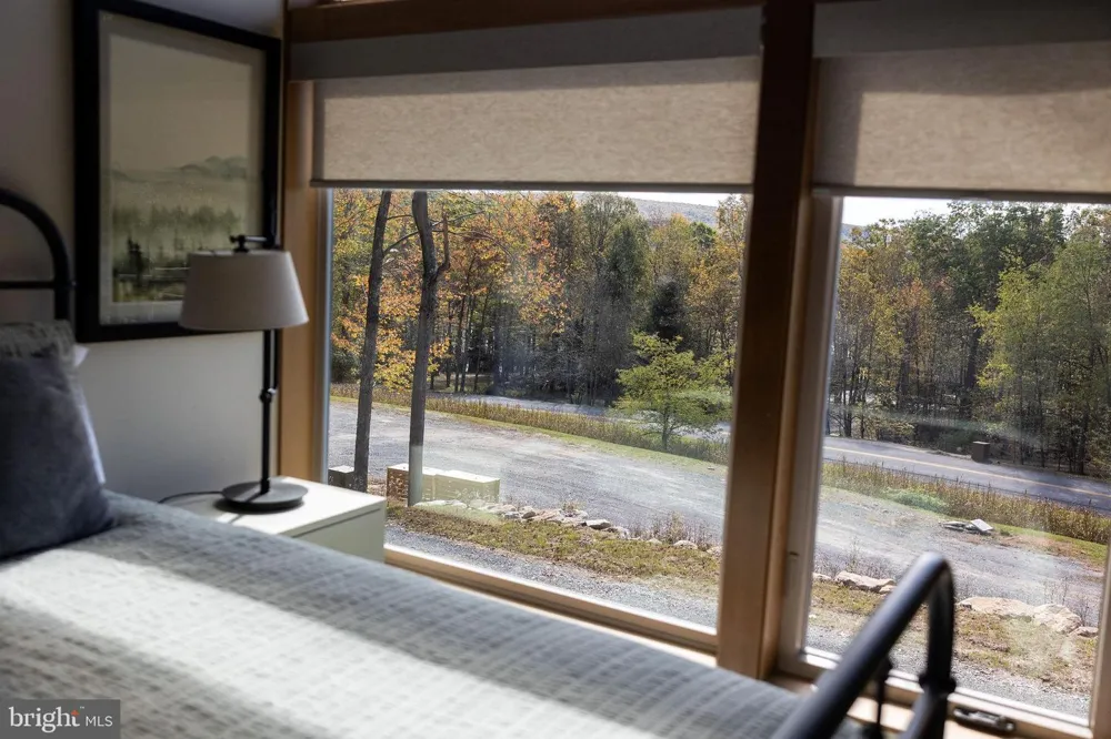 2614 MARSH HILL ROAD Mc Henry, MD 21541
