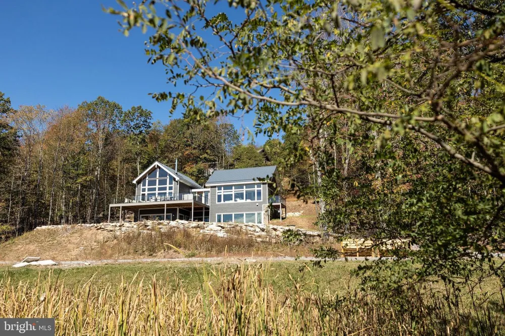 2614 MARSH HILL ROAD Mc Henry, MD 21541