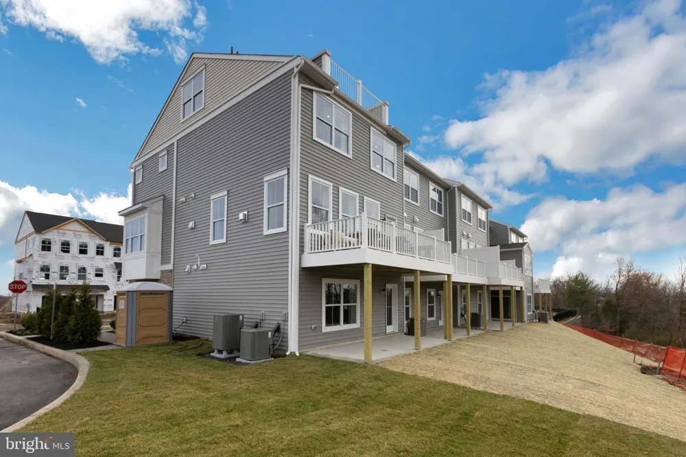1 JAMESON WAY #BASE WARWICK INT Chalfont, PA 18914