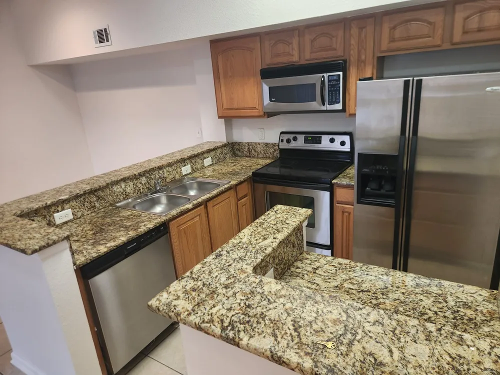 271 SW Palm Drive #306