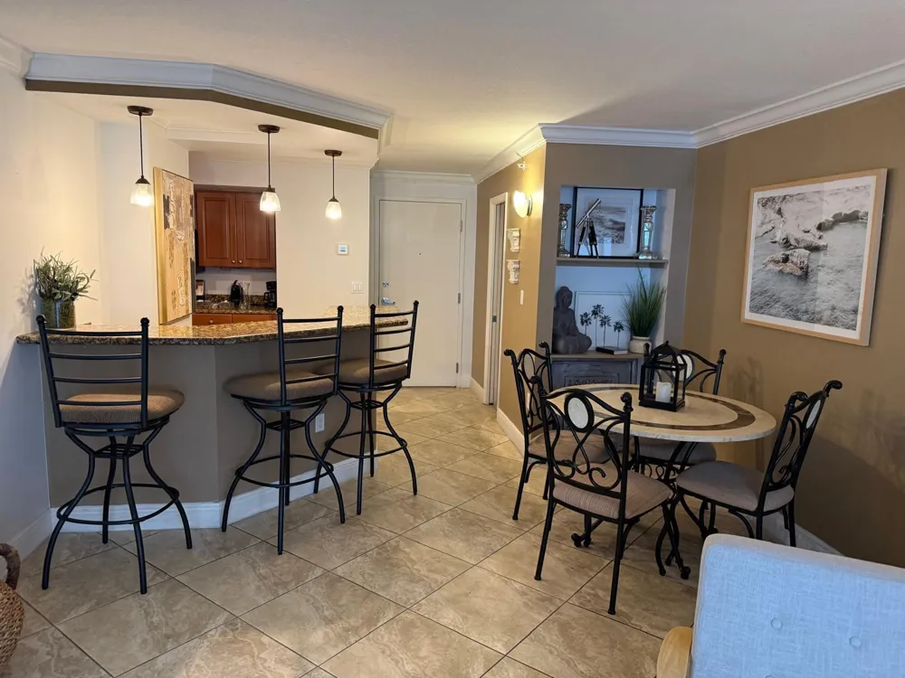 6917 Collins Avenue #506