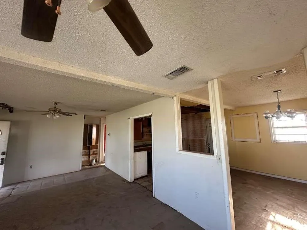 1909 Kokomo Street Plainview, TX 79072