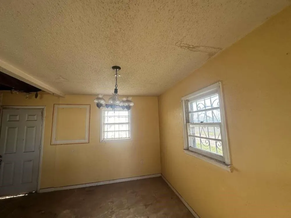 1909 Kokomo Street Plainview, TX 79072