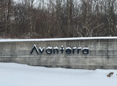 6869 Nature Lane