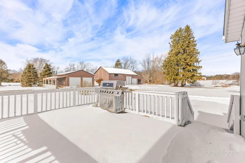 15425 132nd Avenue Nunica, MI 49448