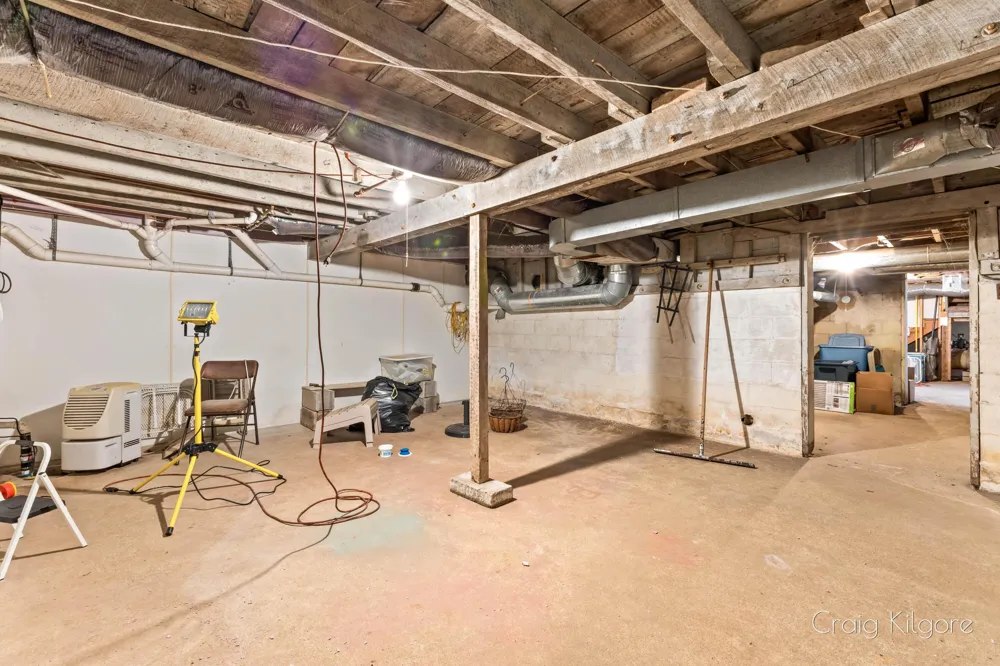 15425 132nd Avenue Nunica, MI 49448