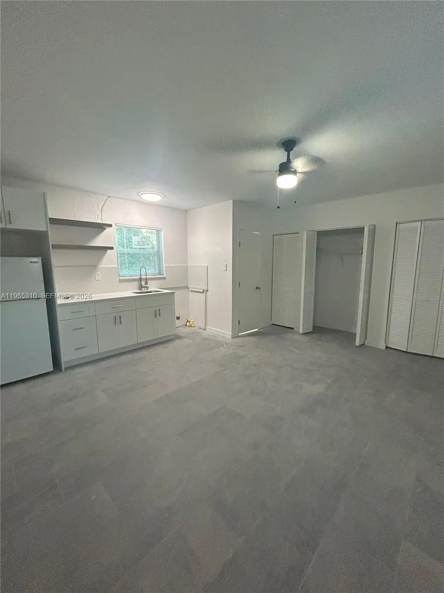 1220 NE 110th Ter Miami, FL 33161