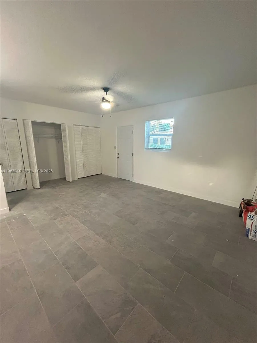 1220 NE 110th Ter Miami, FL 33161