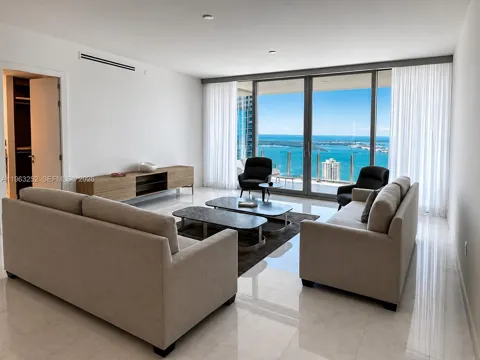 300 Biscayne Blvd Way #4404