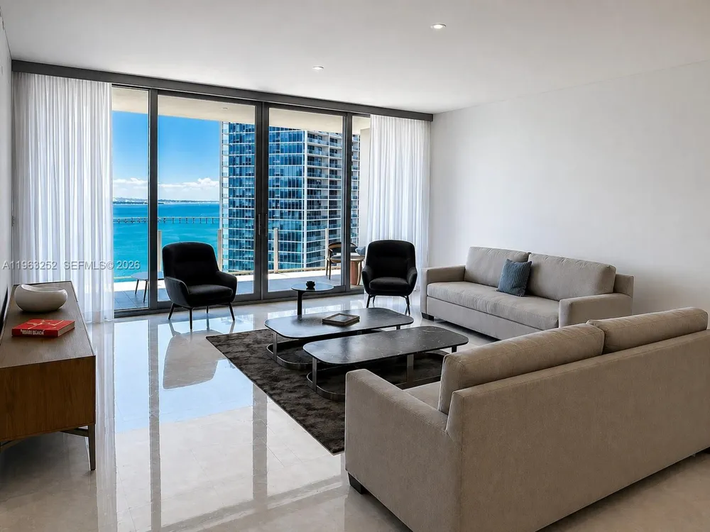 300 Biscayne Blvd Way #4404 Miami, FL 33131