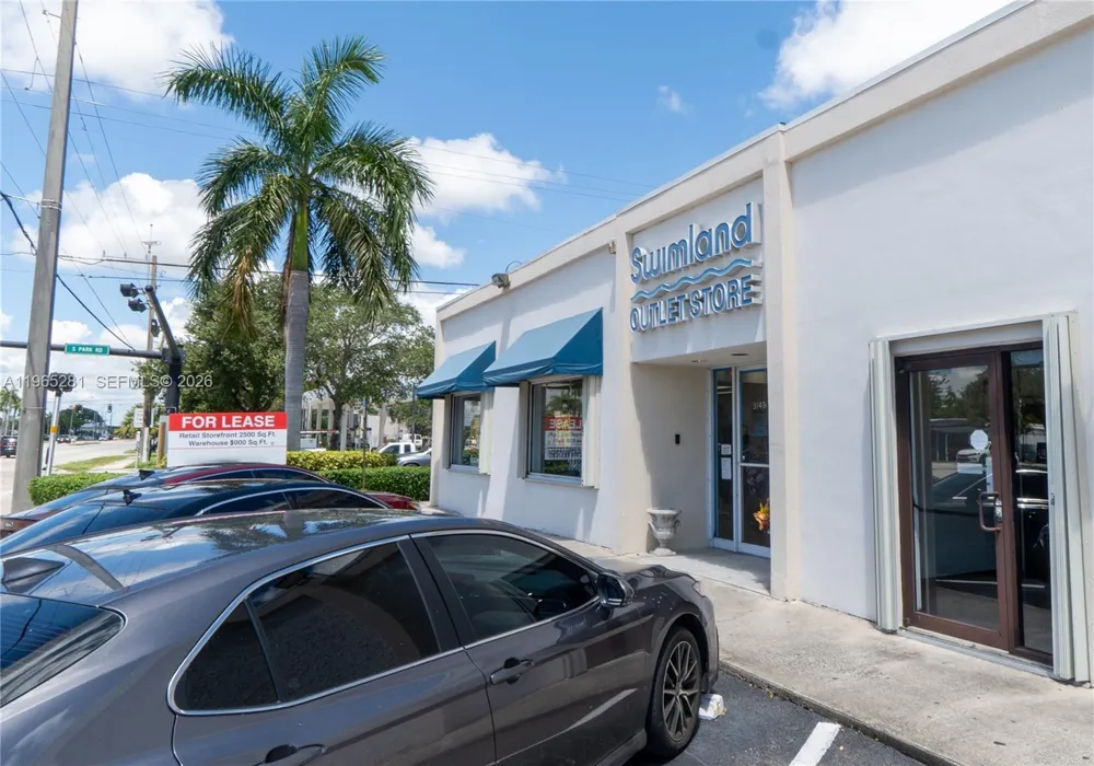3149 W Hallandale Beach Blvd #R Pembroke Park, FL 33009